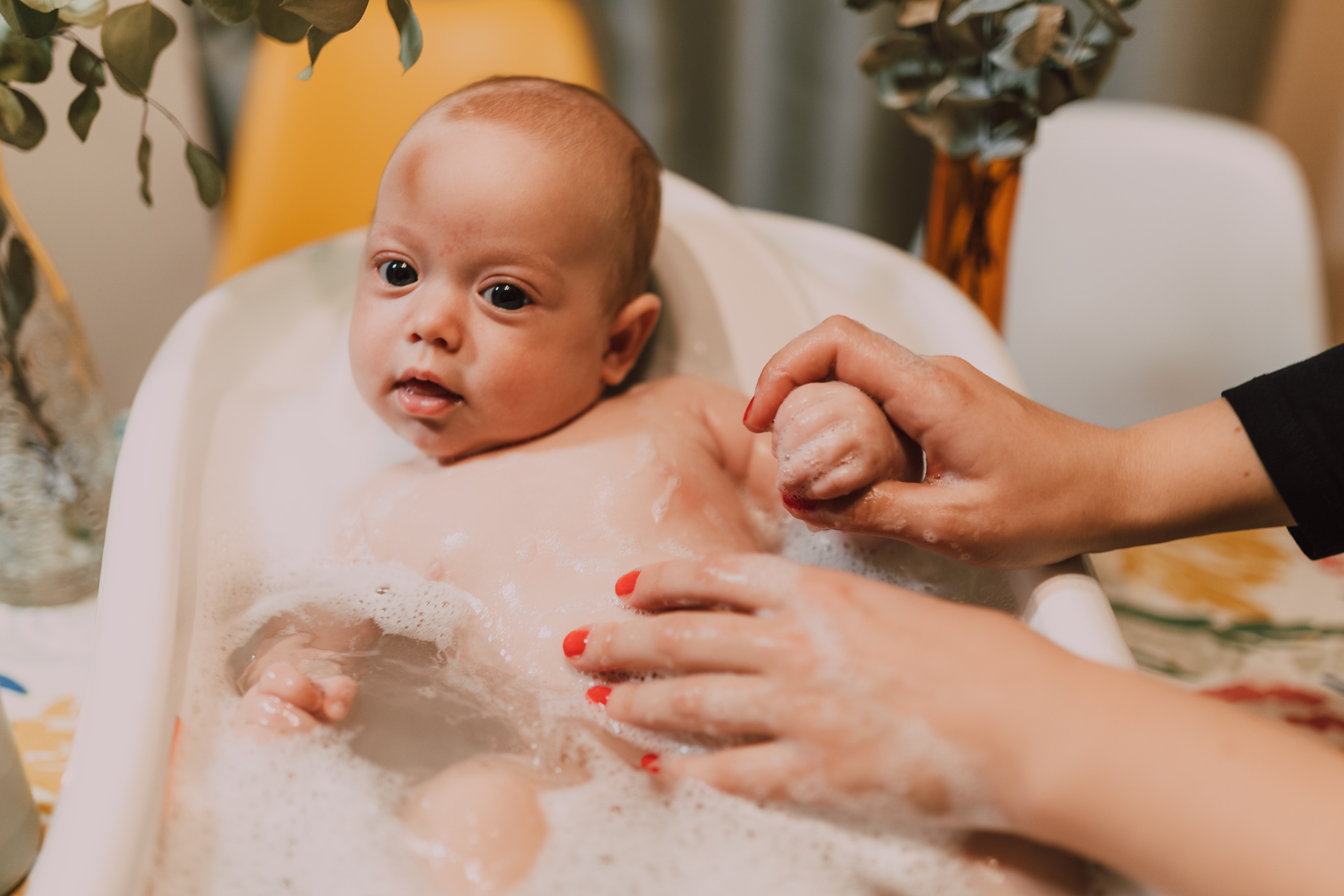 Universeel kromme Onzuiver Hoe vaak wassen is genoeg voor je baby of kind?