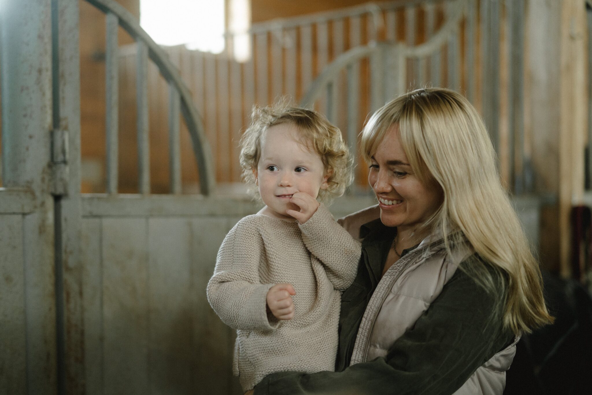 Ghislaine's zoon mag terugslaan